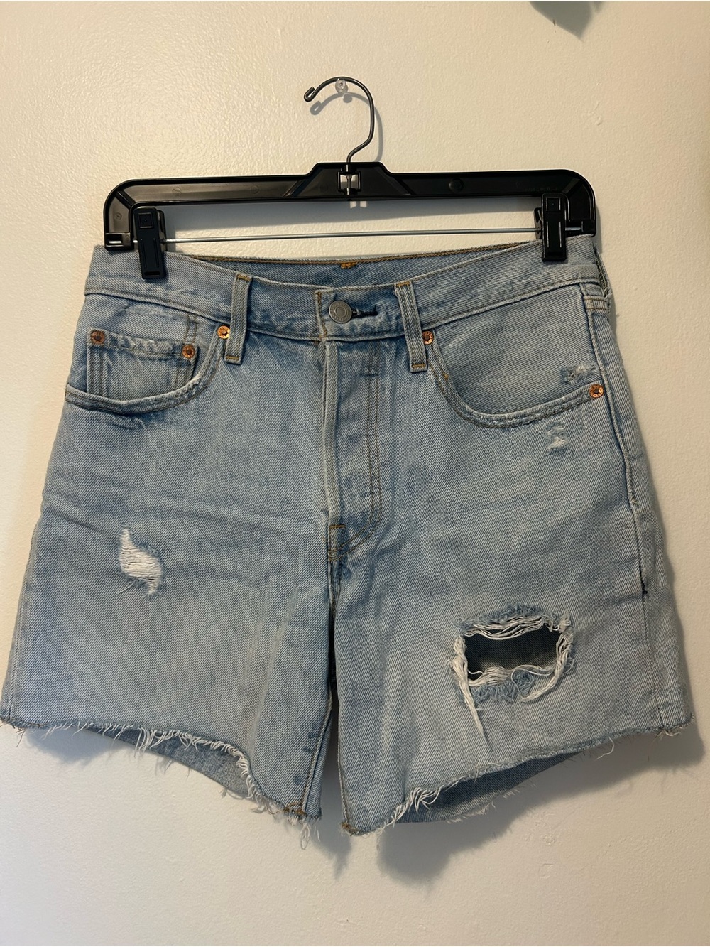 Levi’s 501 Light Blue Distressed Denim Shorts - Size 26